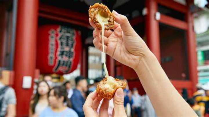 東京の食べ歩き揚げ物