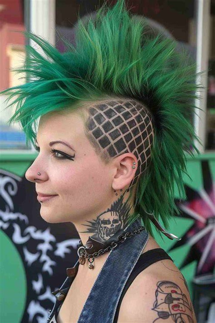 邦ロックフェスで映える！ロングヘア向け髪型アイデアと実践術
